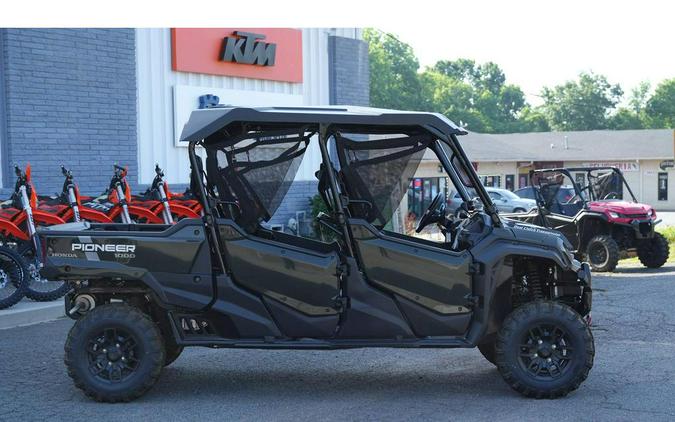 2025 Honda PIONEER 1000-6 DLX CRE