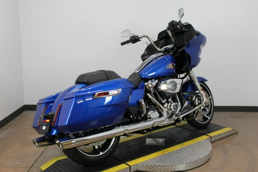 Harley-Davidson Road Glide™ 2024 FLTRX 84476788 BLUE BURST