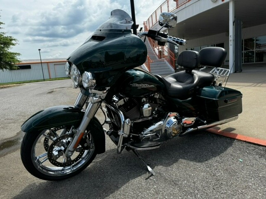 2015 Harley-Davidson Street Glide Special Deep Jade Pearl