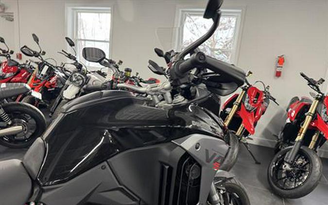 2025 Ducati Multistrada V4 S Travel & Radar