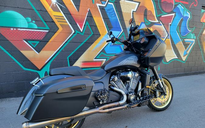 2023 Indian Challenger® Dark Horse®