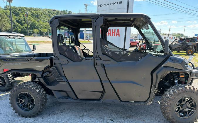 2026 Can-Am Defender MAX Lone Star HD11