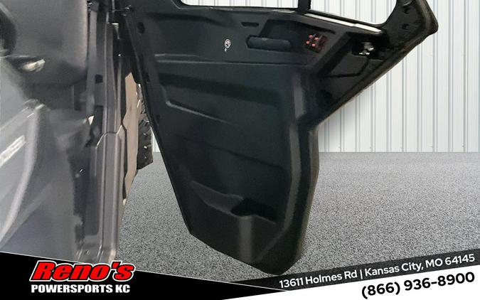 2027 Can-Am Defender MAX DPS™ CAB HVAC HD10