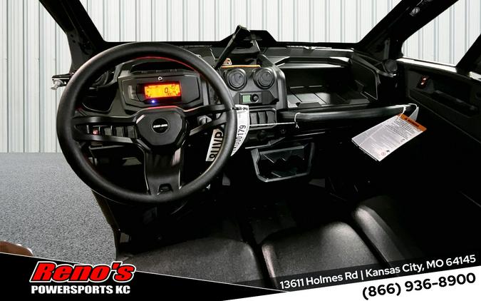 2027 Can-Am Defender MAX DPS™ CAB HVAC HD10