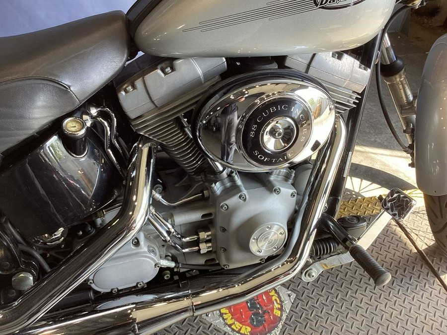 2002 Harley-Davidson® FXST - Softail® Standard
