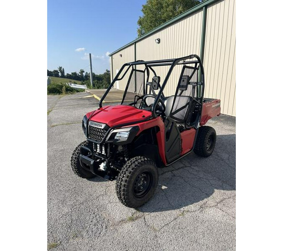 2025 Honda® Pioneer 520