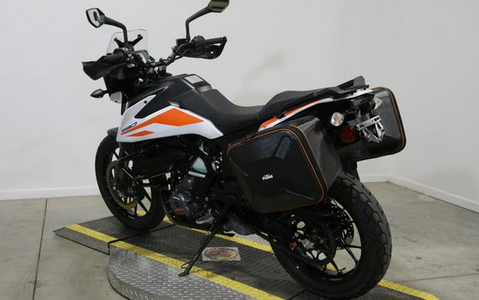2021 KTM Adventure 390