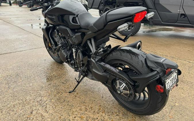 2024 Honda® CB1000R Black Edition