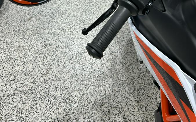 2025 KTM SMC 390 R