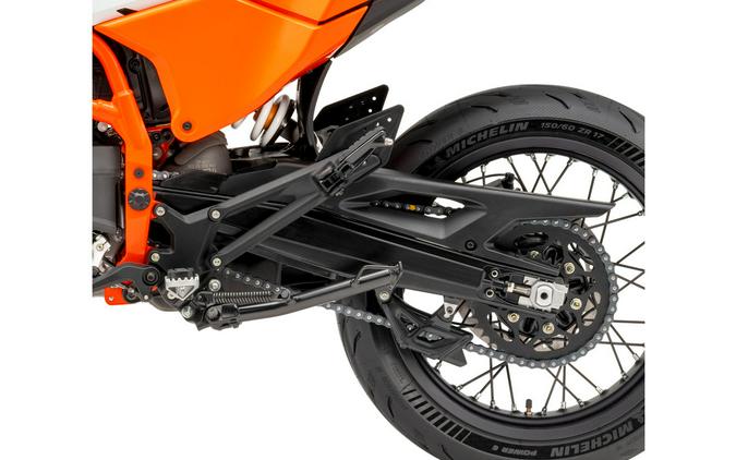 2025 KTM SMC 390 R