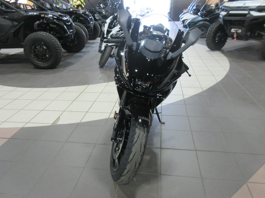 2026 YAMAHA YZF-R7