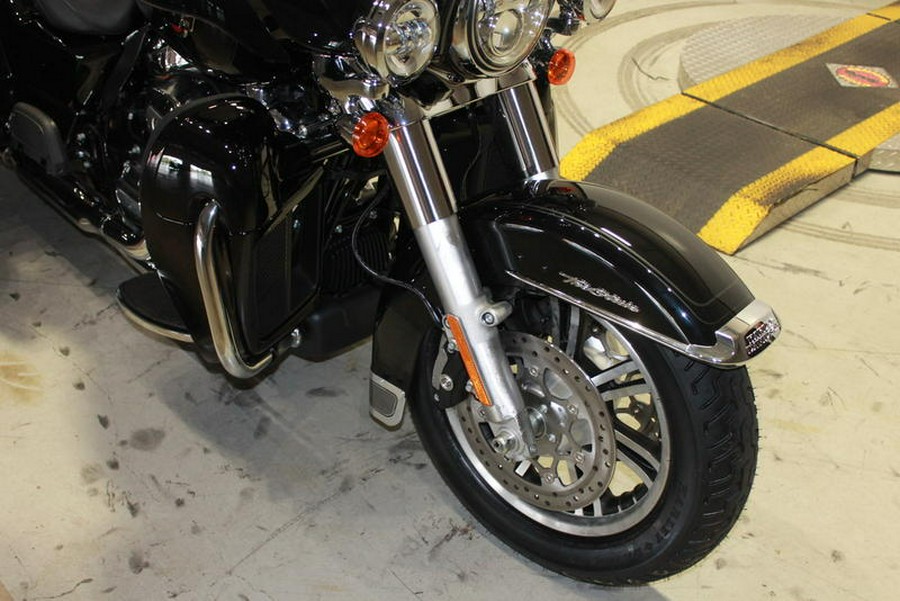 2024 Harley-Davidson® FLHTCUTG - Tri Glide® Ultra