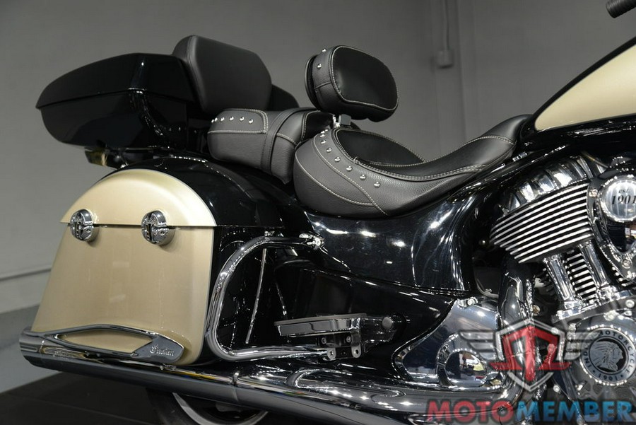 2022 Indian Motorcycle® Springfield® Base