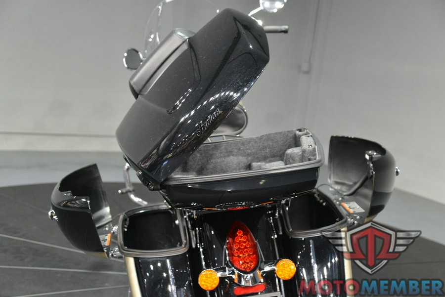 2022 Indian Motorcycle® Springfield® Base