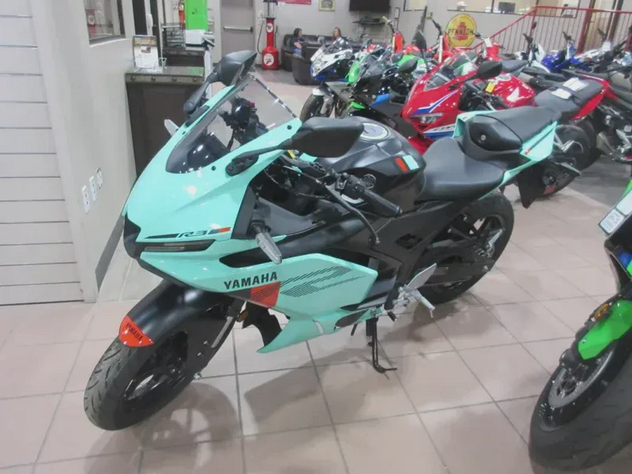 2026 YAMAHA YZF-R3 ABS