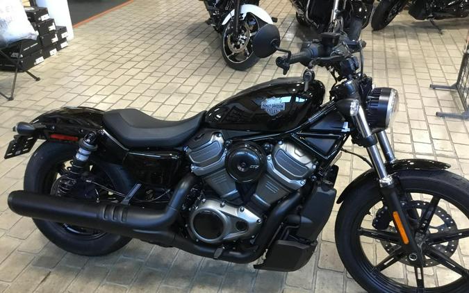 2023 Harley-Davidson® Nightster™ Vivid Black