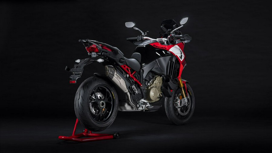 2022 Ducati Multistrada V4 Pikes Peak