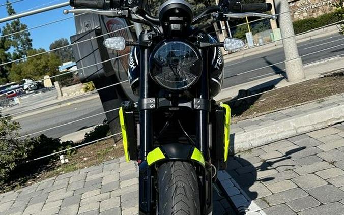 2024 Triumph Trident 660 Jet Black/Triumph Racing Yellow