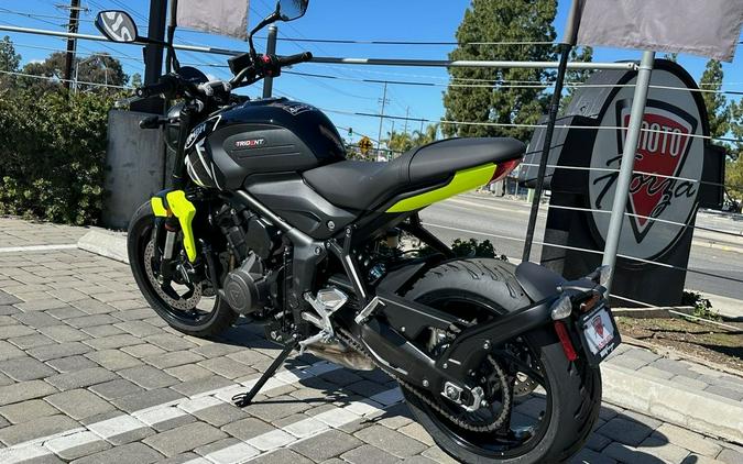 2024 Triumph Trident 660 Jet Black/Triumph Racing Yellow