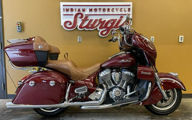 2018 Indian Motorcycle® Roadmaster® ABS Burgundy Metallic