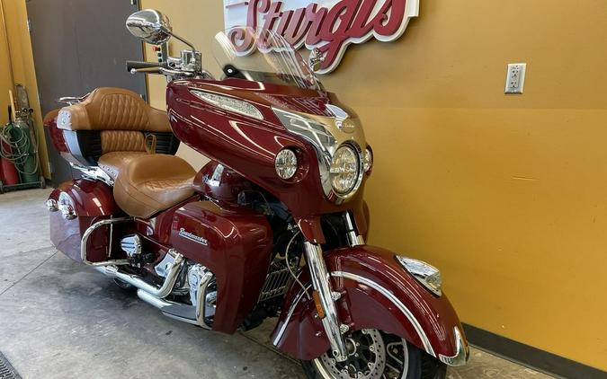 2018 Indian Motorcycle® Roadmaster® ABS Burgundy Metallic