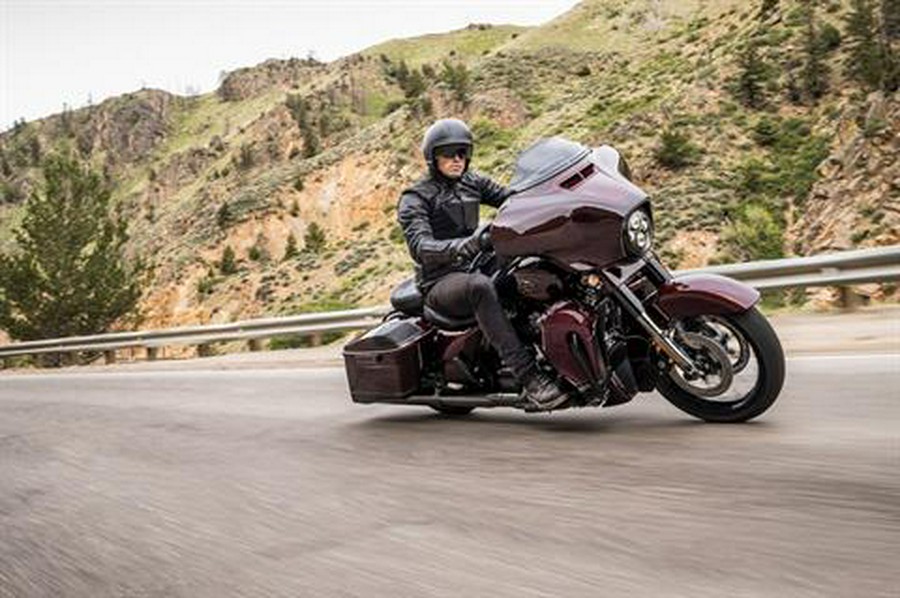 2019 Harley-Davidson CVO™ Street Glide®