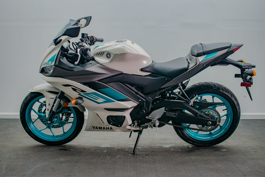 2024 Yamaha YZF-R3