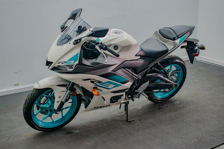 2024 Yamaha YZF-R3