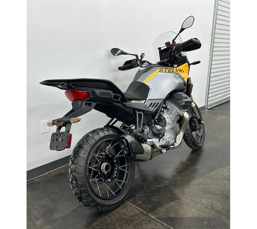 2024 Moto Guzzi Stelvio PFF Rider Assistance Solution