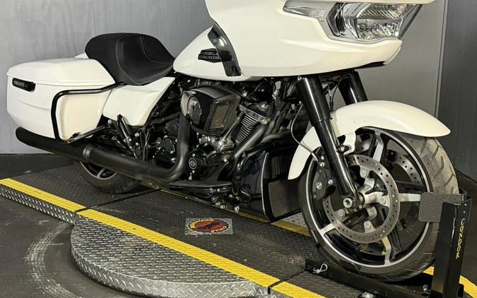 2024 Harley-Davidson® Road Glide® FLTRX WHITE ONYX PRL