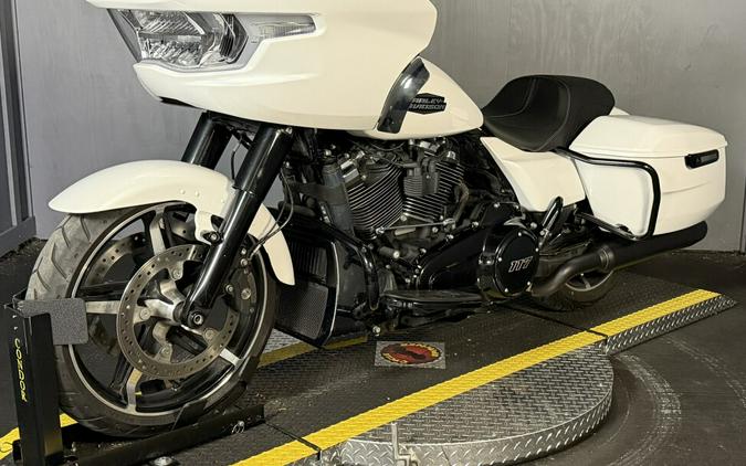 2024 Harley-Davidson® Road Glide® FLTRX WHITE ONYX PRL