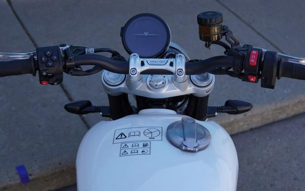 2025 Triumph Speed Twin 1200