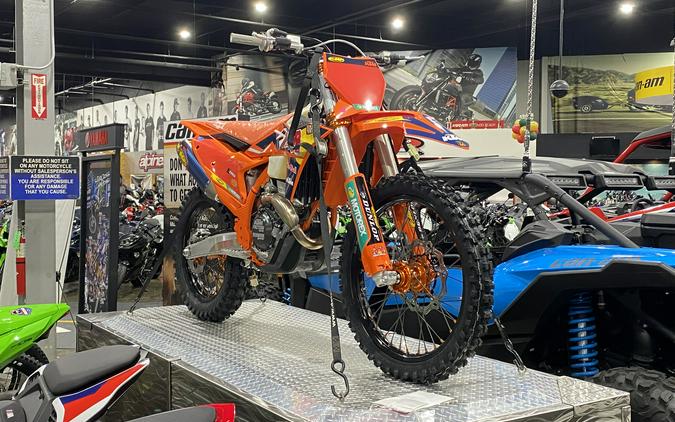 2023 KTM 350 XC-F Factory Edition First Look [7 Fast Facts]