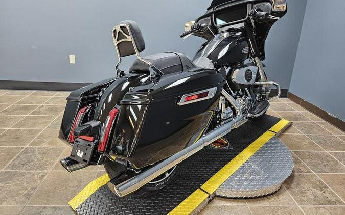 2024 Harley-Davidson® FLHX - Street Glide®