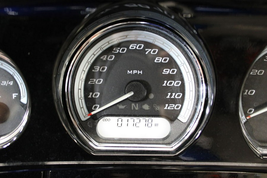 2015 Harley-Davidson® FLHTK - Ultra Limited