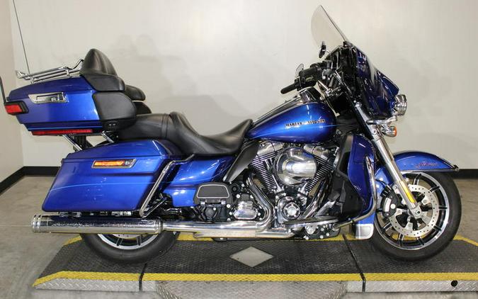 2015 Harley-Davidson® FLHTK - Ultra Limited