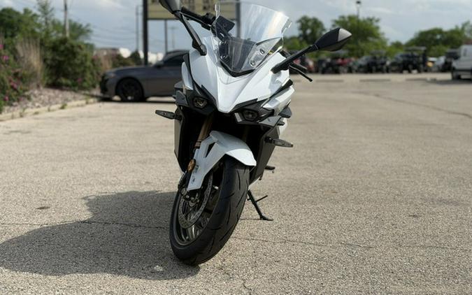 2026 Suzuki GSX-S 1000GT