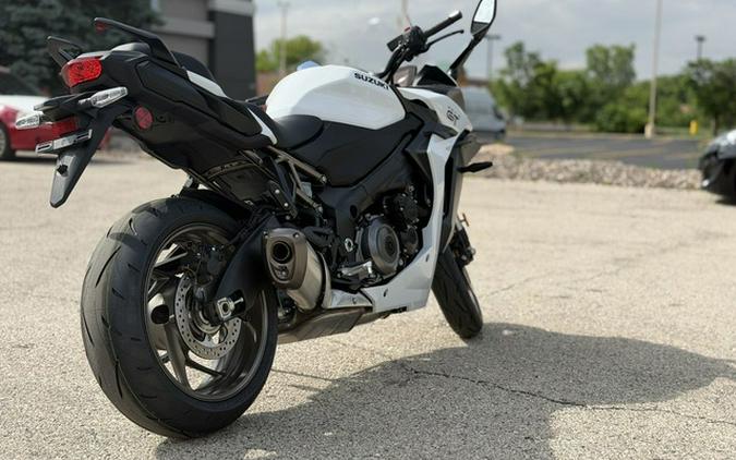 2026 Suzuki GSX-S 1000GT