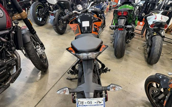 2023 KTM 200 Duke
