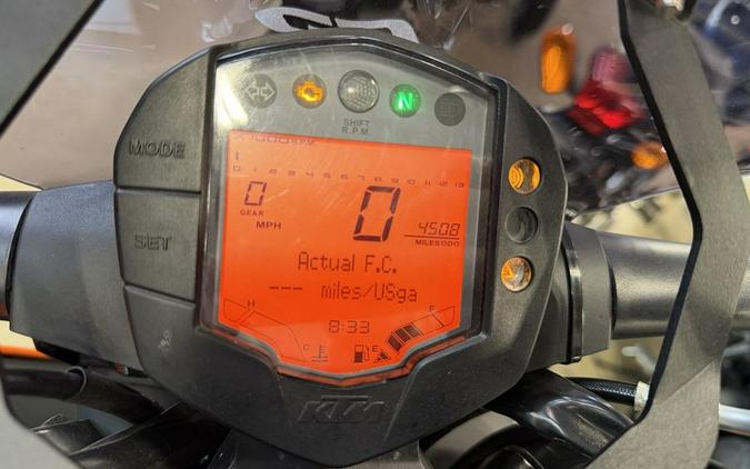 2023 KTM 200 Duke