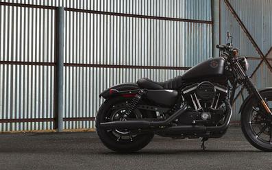 2019 Harley-Davidson® Iron 883™ Black Denim