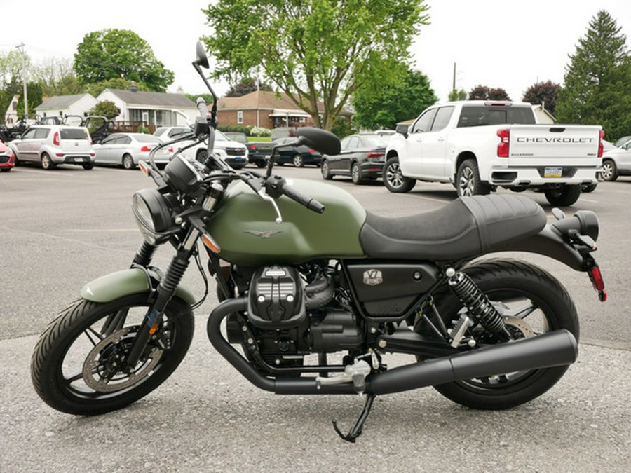 2024 Moto Guzzi V7 Stone