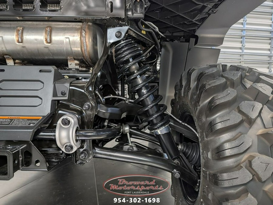 2026 Can-Am Defender X Mr HD11 With Half-Doors Dark Wildland C