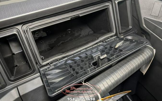 2026 Can-Am Defender X Mr HD11 With Half-Doors Dark Wildland C