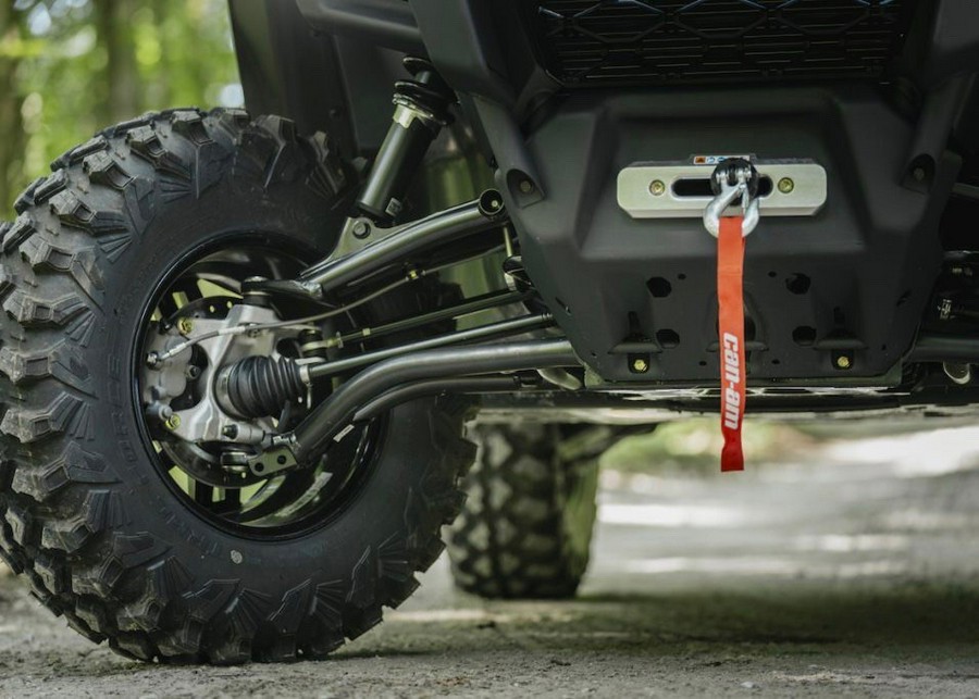 2026 Can-Am Defender Limited HD11