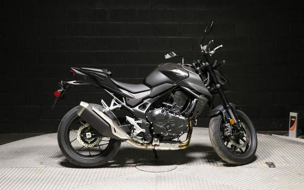 2025 Honda® CB750 Hornet