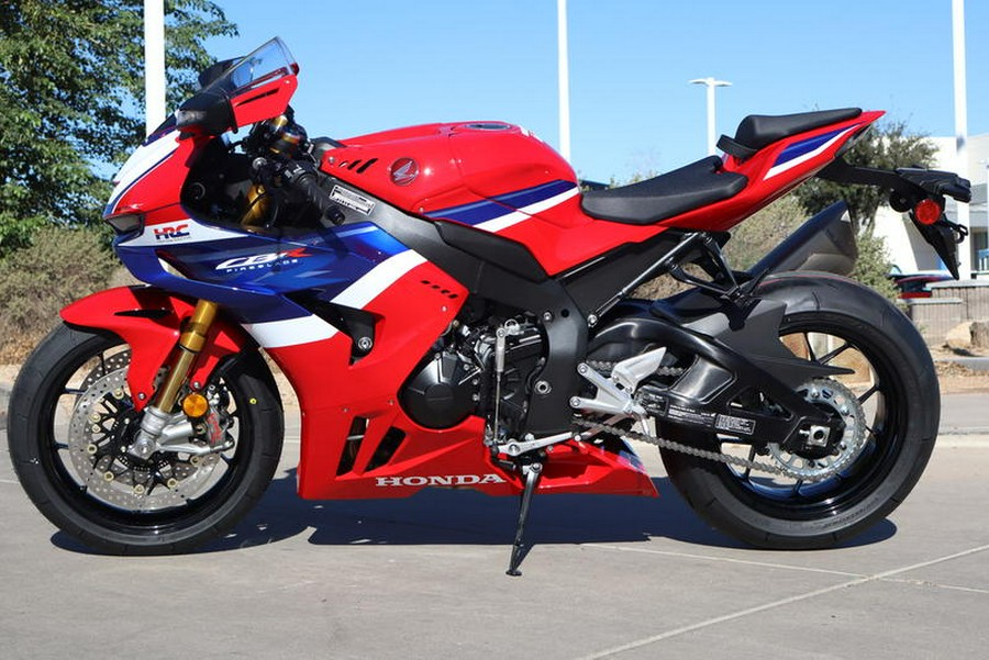 2026 Honda® CBR1000RR-R Fireblade SP