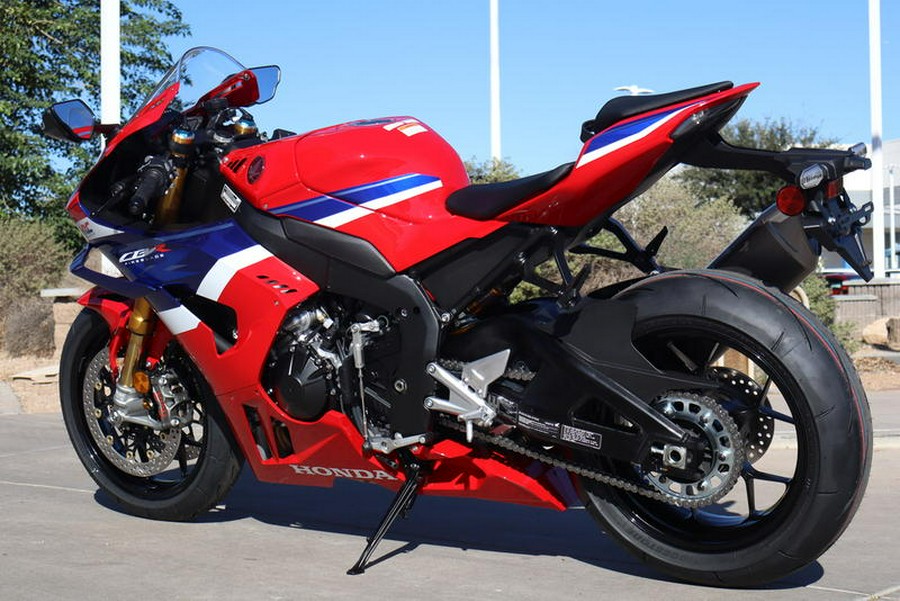 2026 Honda® CBR1000RR-R Fireblade SP