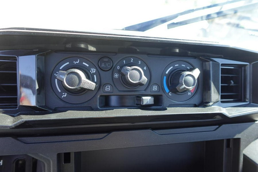 2025 Kawasaki Ridge® XR Crew HVAC