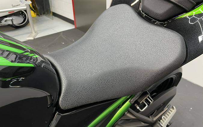 2024 Kawasaki Z900 SE
